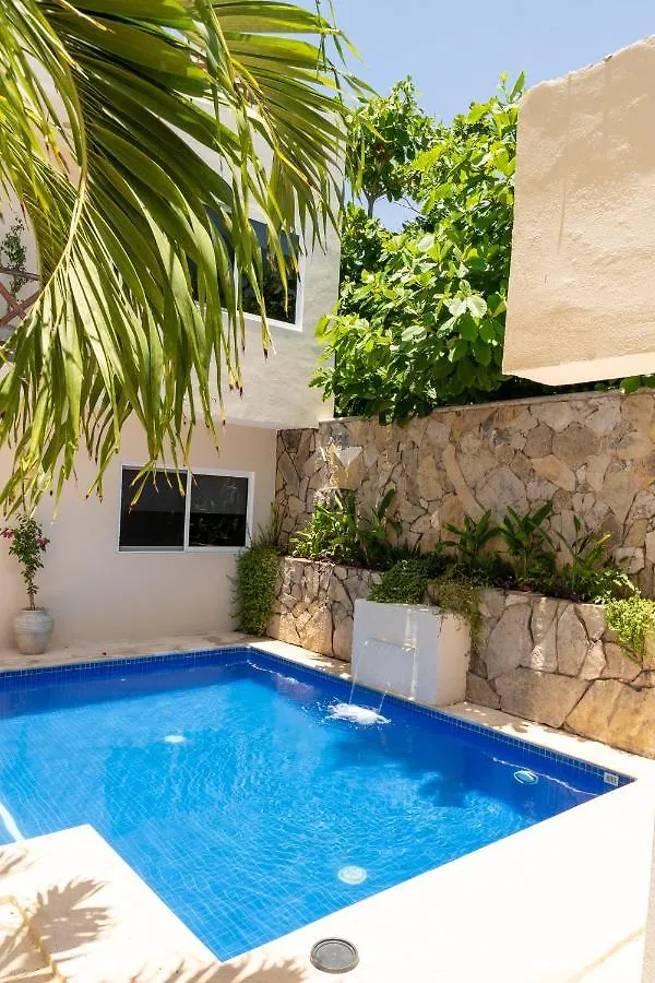 Casa Kuka - Isla Mujeres Hotel 0*,  Mexico